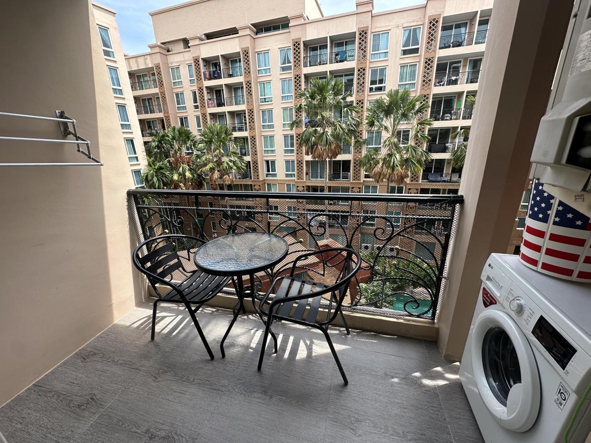 Atlantis Condo Resort חוף ג'ומטיין מראה חיצוני תמונה