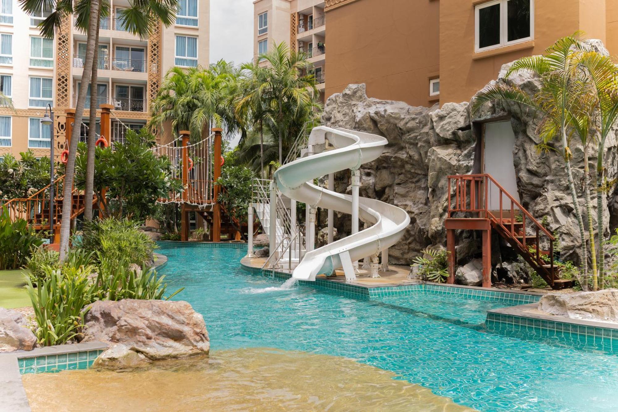 Atlantis Condo Resort חוף ג'ומטיין מראה חיצוני תמונה